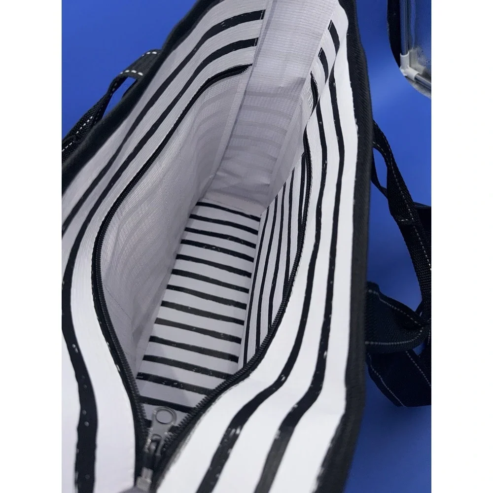SCOUT Pocket Rocket Tote Oxford News Black White Stripe 6 Pocket NWT Zip Top